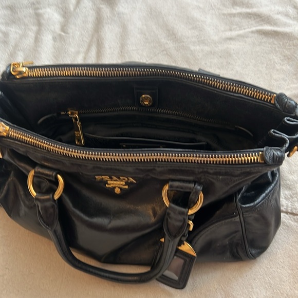 Prada Black Satchel Tote Authentic With Two Zippers - Picture 10 of 15